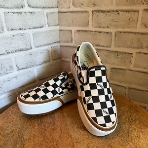 EUC Platform Checkered Vans